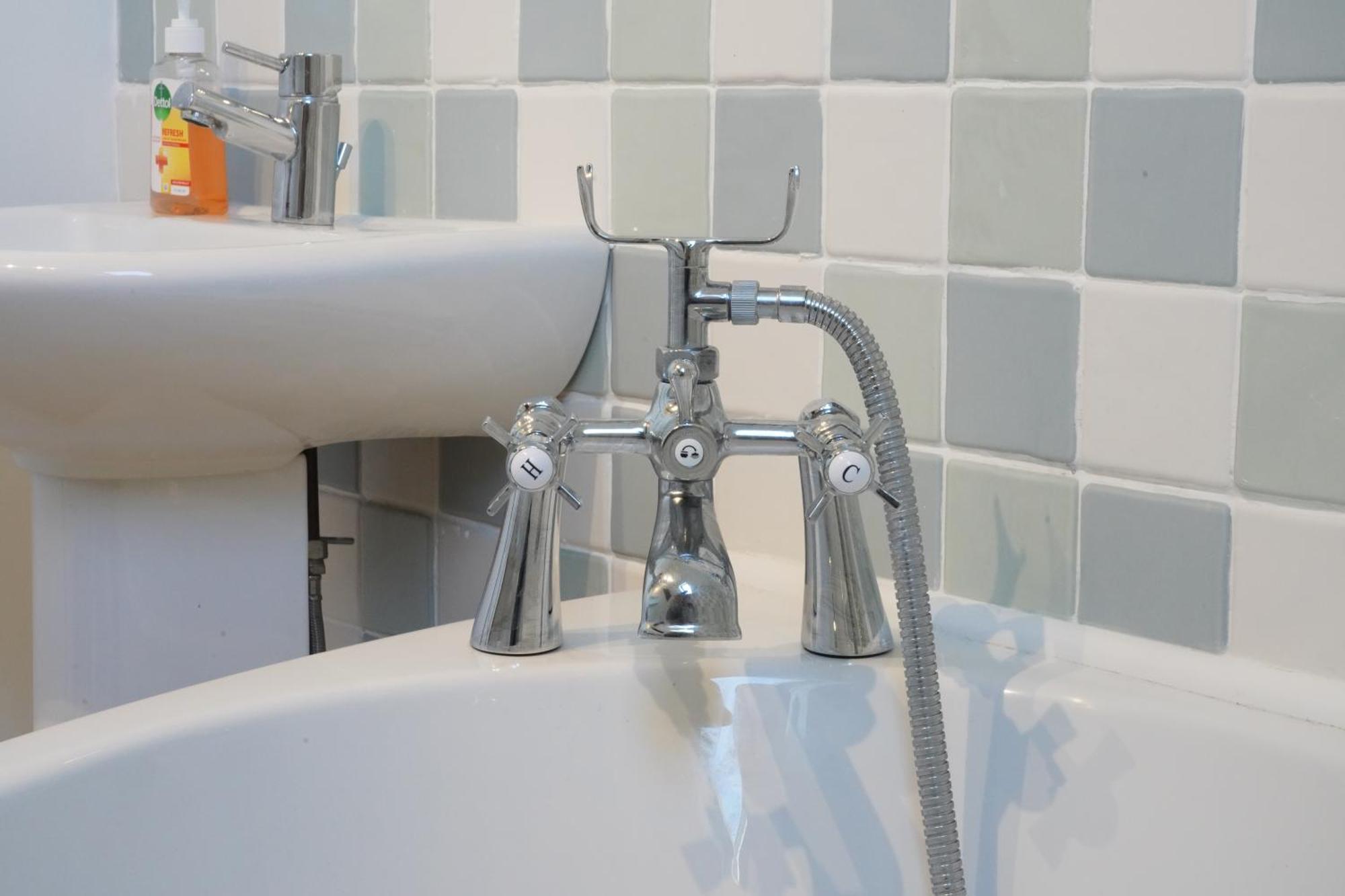 Appartement Spacious 4-bedroom Penthouse Sleeps 8 - Great View And Free Parking Portsmouth